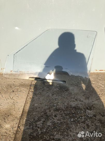 Продам боковые стекла на ваз 2109,21099,2108