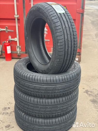 Ikon Tyres Autograph Aqua 3 SUV 235/60 R18