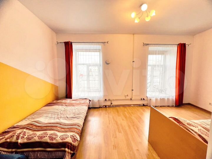 Квартира-студия, 32,6 м², 1/5 эт.