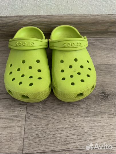 Crocs