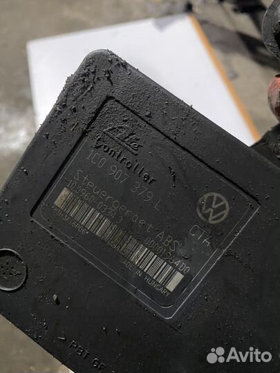 Блок ABS volkswagen jetta golf 4