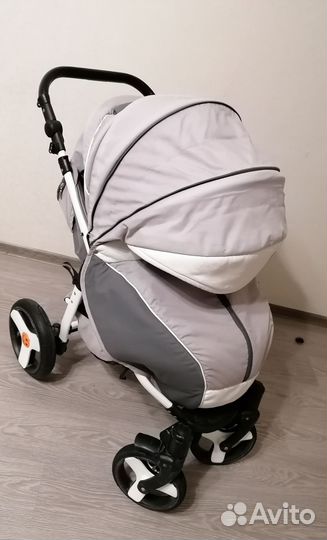 Прогулочная коляска camarelo elf