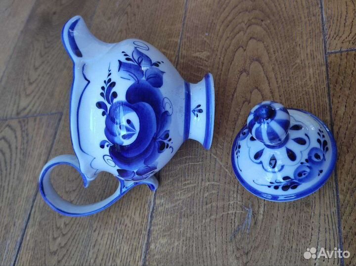 Молочник, чайник гжель