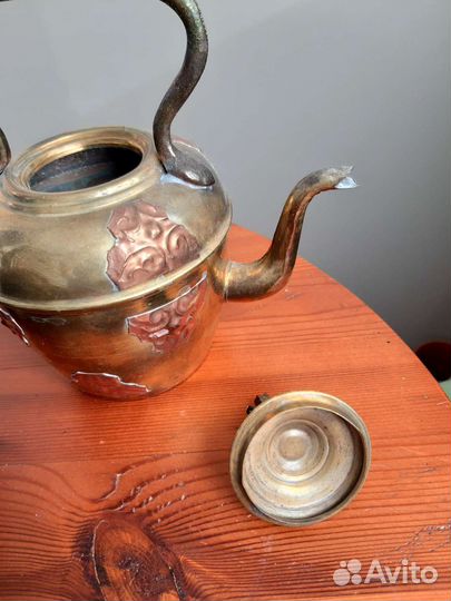 Чайник латунный