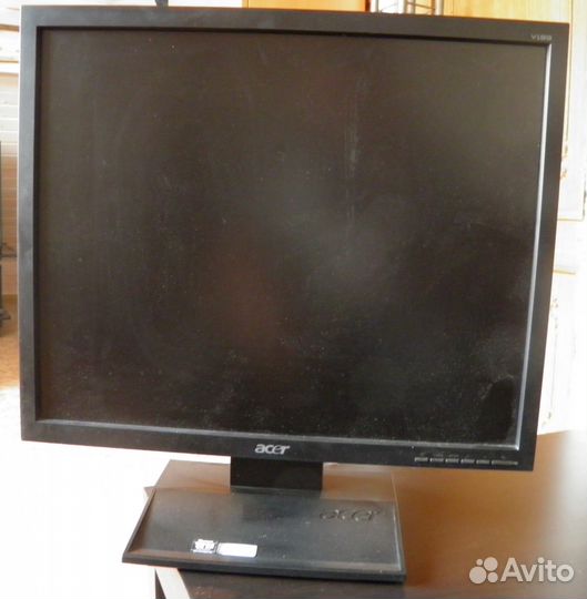 Монитор Acer V193B