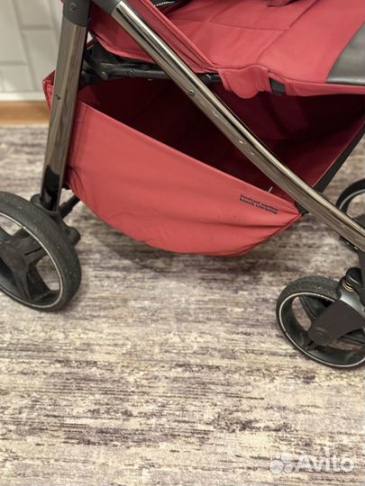 Прогулочная коляска Carello Bravo