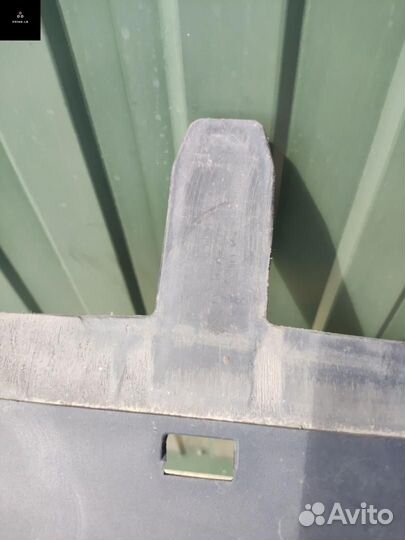 Подкрылок оси верх. DAF XF 105 2007 81664106606