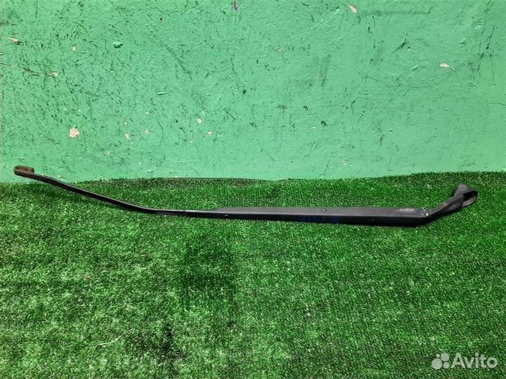 Поводок стеклоочистителя правый Hyundai Getz TB 2