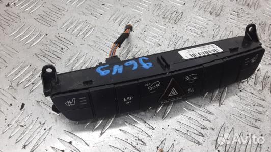 Кнопка аварийки mercedes benz M-class W164 (96N09I