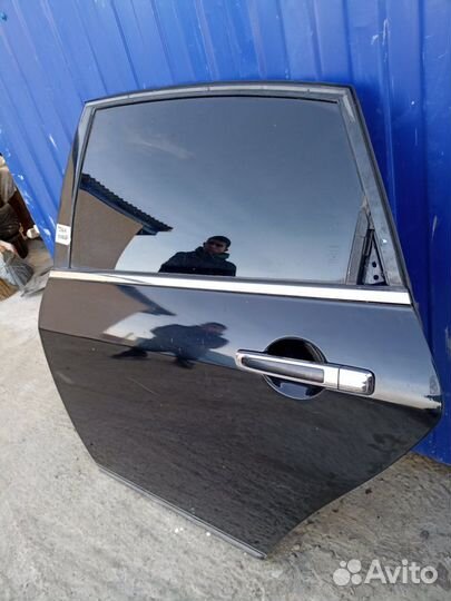 Дверь боковая задняя левая Nissan Teana