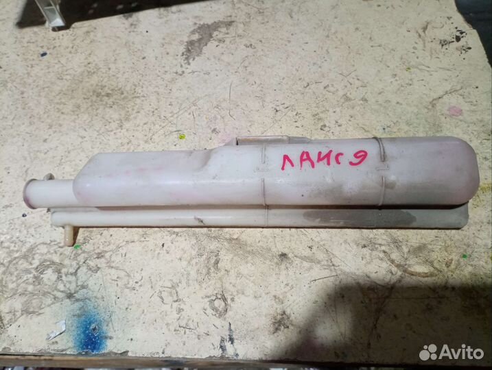 Расширительный бачок Mitsubishi Lancer 9