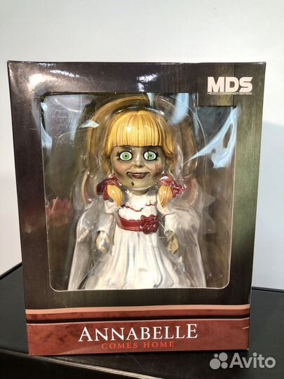 Фигурка Аннабель Mezco Toyz