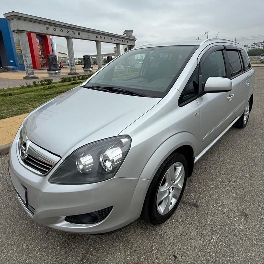 Купить Opel Zafira 🚘 от 250 000 ₽ в Пятигорске: 98