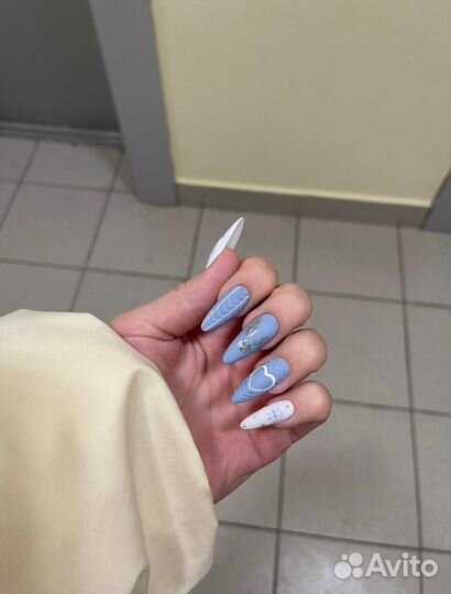 Luxio/ Наращивание ногтей / Педикюр