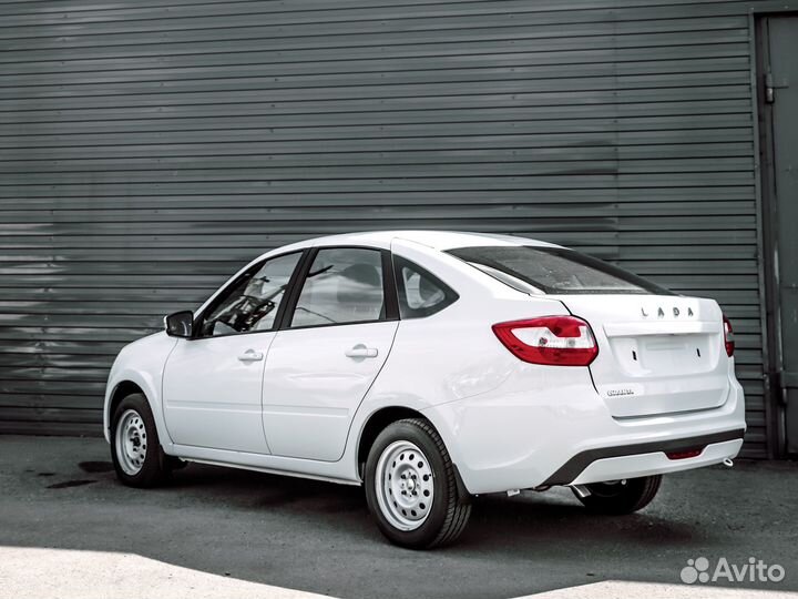 LADA Granta 1.6 МТ, 2024