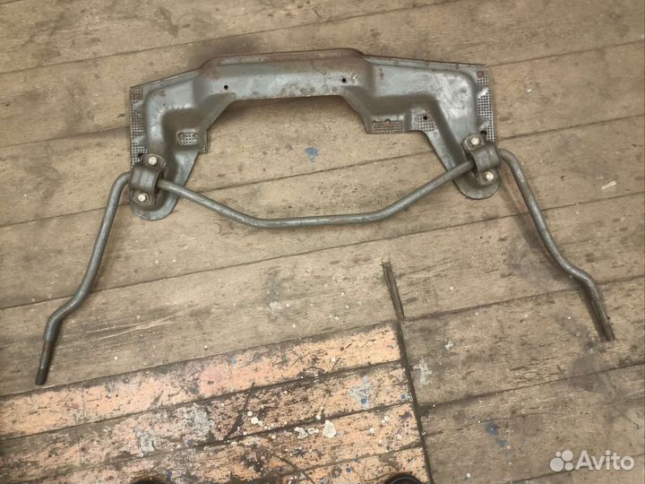 Балка Москвич 2141