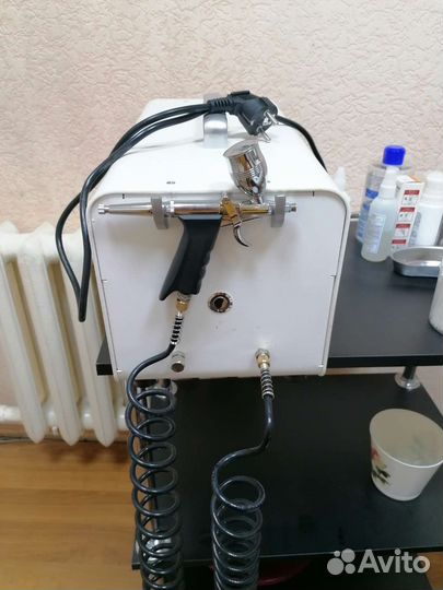 Аппарат для безинъекционной мезотерапия Renocod