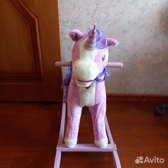 Детская качалка лошадь