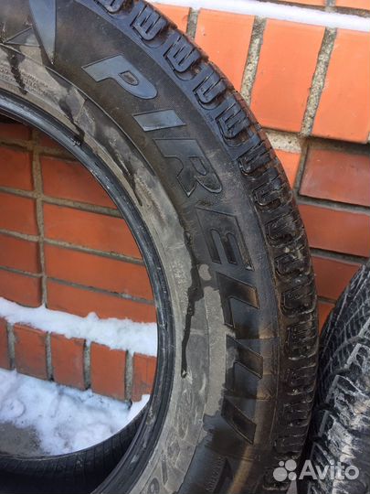 Pirelli Carrier Winter 225/65 R17