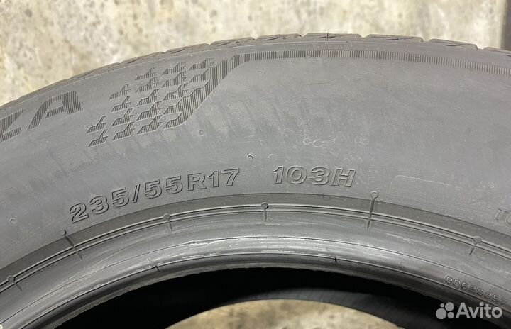 Bridgestone Turanza T005 235/55 R17