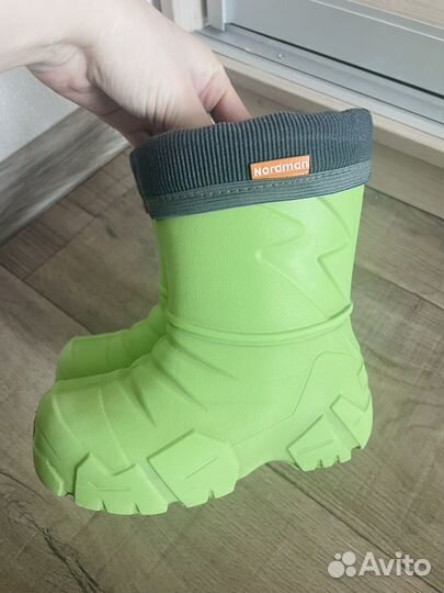 Детские резиновые сапоги