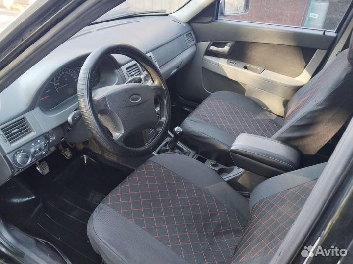LADA Priora 1.6 МТ, 2010, 277 000 км