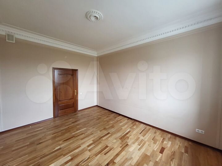 3-к. квартира, 101,1 м², 9/10 эт.