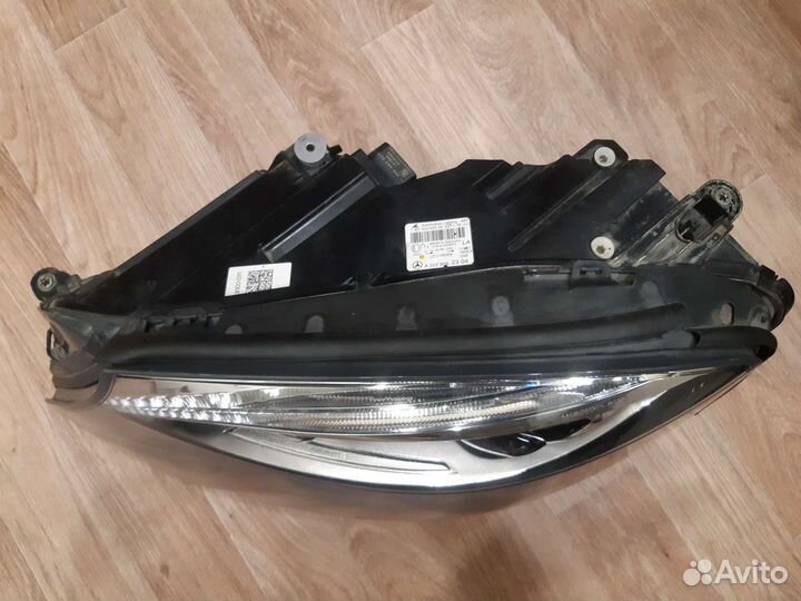 Фара левая A2229062304