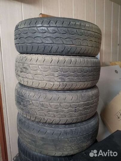 Kumho Road Venture SAT KL61 235/65 R17 103S