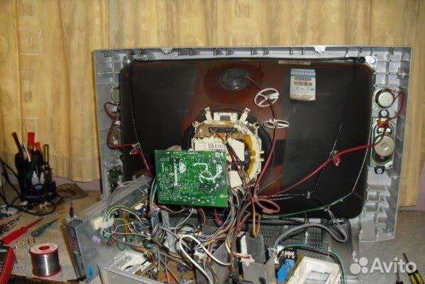 Ремонт телевизоров на дому заказчика