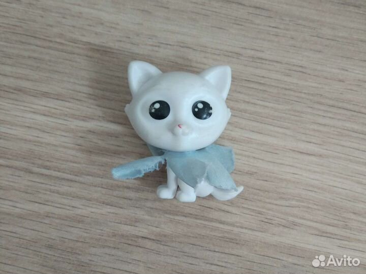 Игрушка для детей котенок