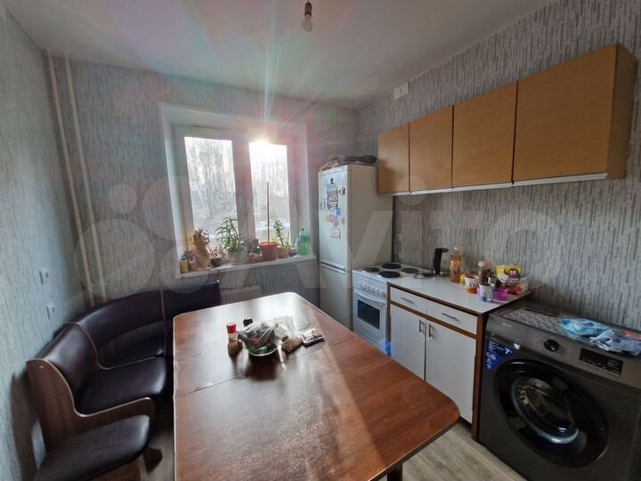 2-к. квартира, 48 м², 4/10 эт.