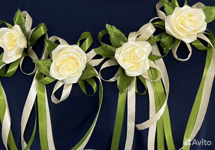 Свадебное украшение на машину