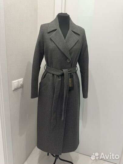 Пальто женское демисезонное 44 новое