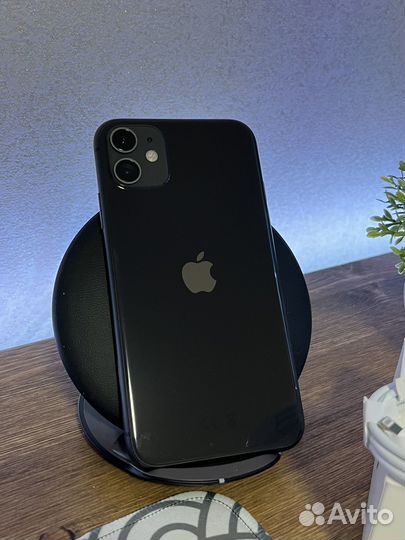 Phone 11 64 Black