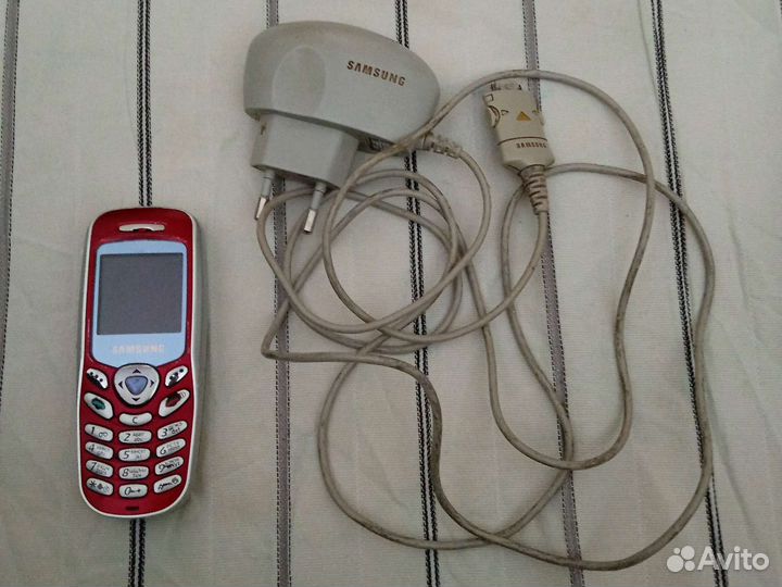 Зарядные устройства для телефонов