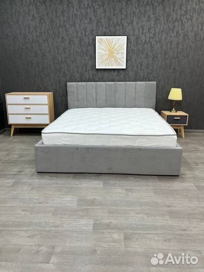 Кровать двухспальная 140х200