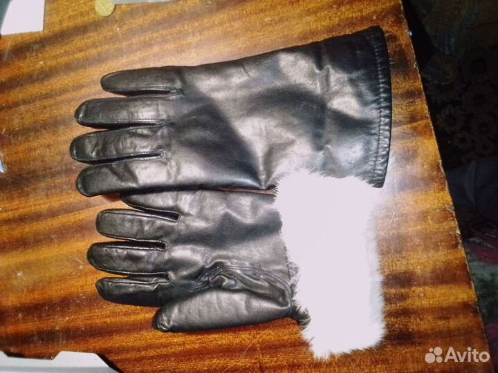 Перчатки женские кожаные новые 7