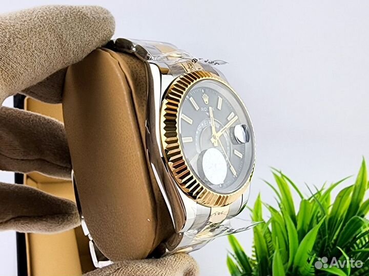 Часы мужские Rolex Sky dweller black gold