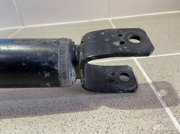 Пневмостойка задняя правая Volkswagen Phaeton 2006