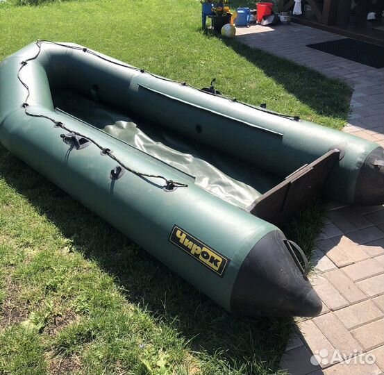 Лодка Чирок 320К