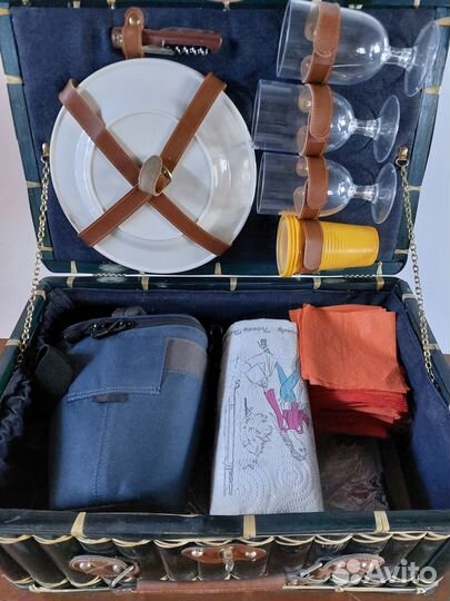 Набор для пикника на 4 персоны