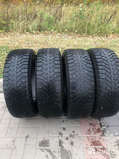 Nordman Nordman 4 215/65 R16