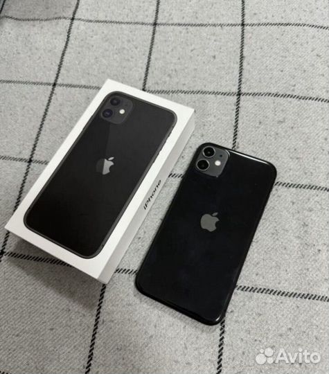 iPhone 11, 64 ГБ