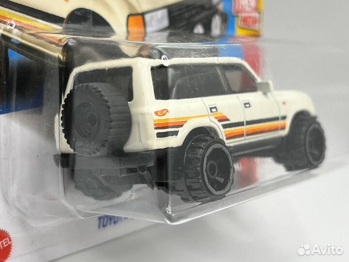 Hot Wheels Toyota Land Cruiser (Бежевый)