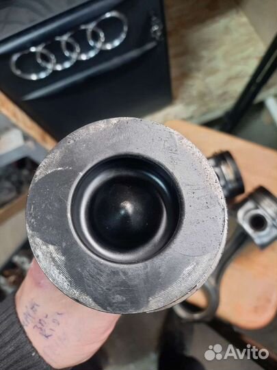 Audi q7 3.0 поршень bug