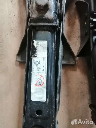 Домкрат реечный