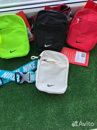 Сумка Nike через плечо