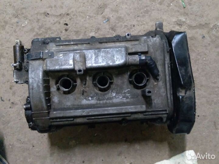 Головка двигателя audi