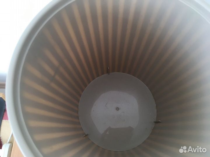 Мусорное ведерко с крышкой автоматом